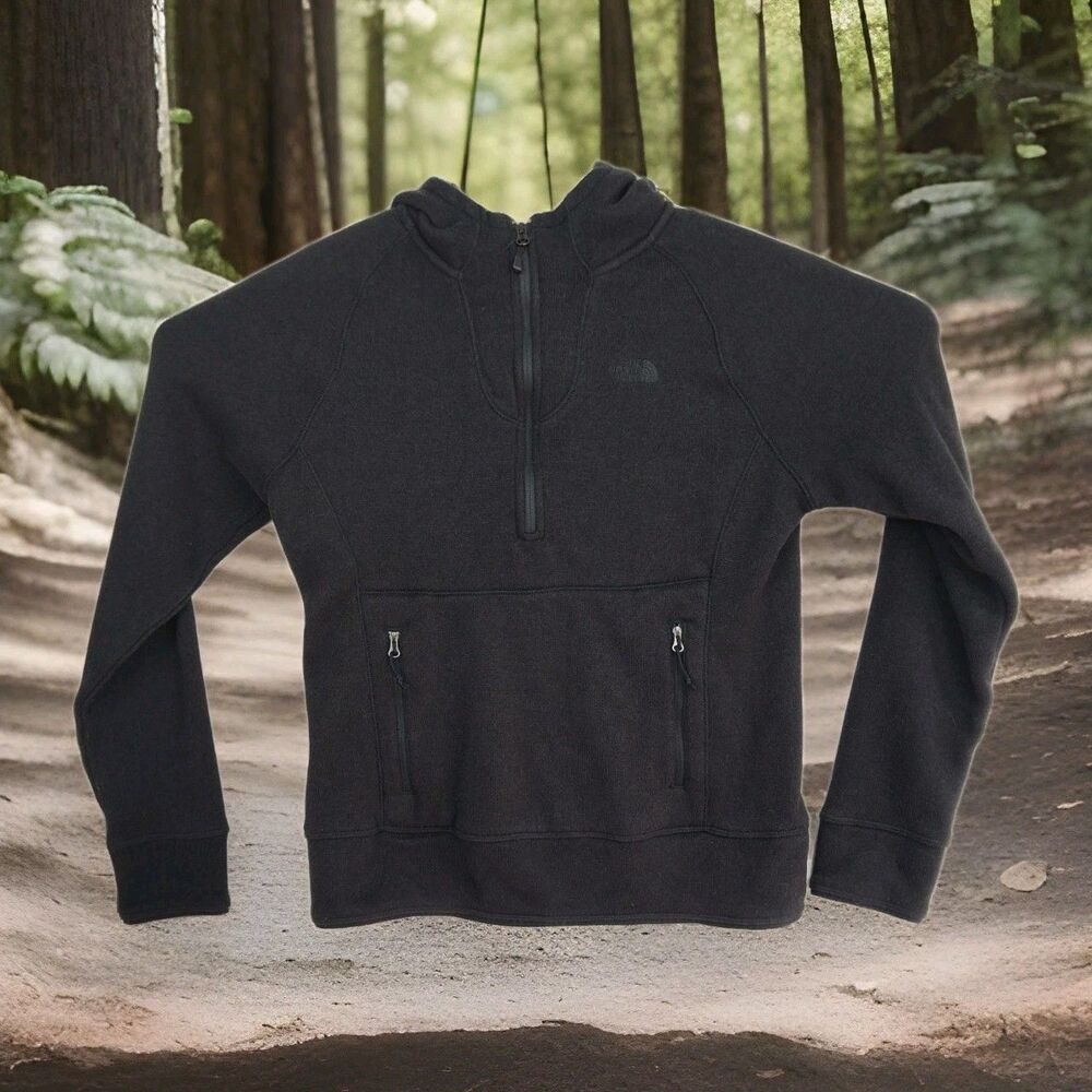 The‎ North Face 1/2-zip pullover hooded sweatshirt, women's medium, black